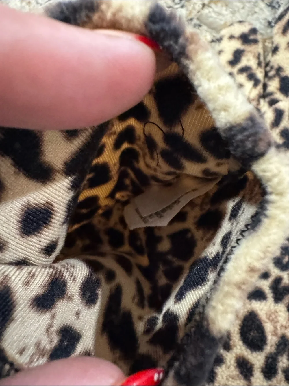 N/A cozy fuzzy